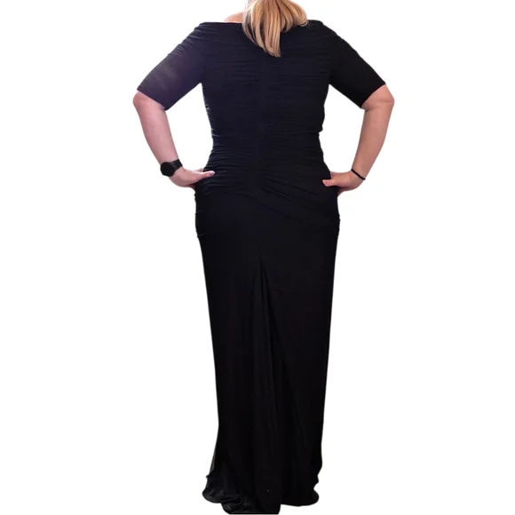 Tadashi Shoji Gown- XXL - Picture 16 of 16